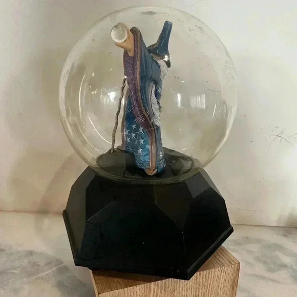 Wake the Wizard Enchanted Talking Crystal Ball Vintage Game - Picture 2 of 6